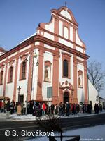 * Z DĚNÍ VE MĚSTĚ